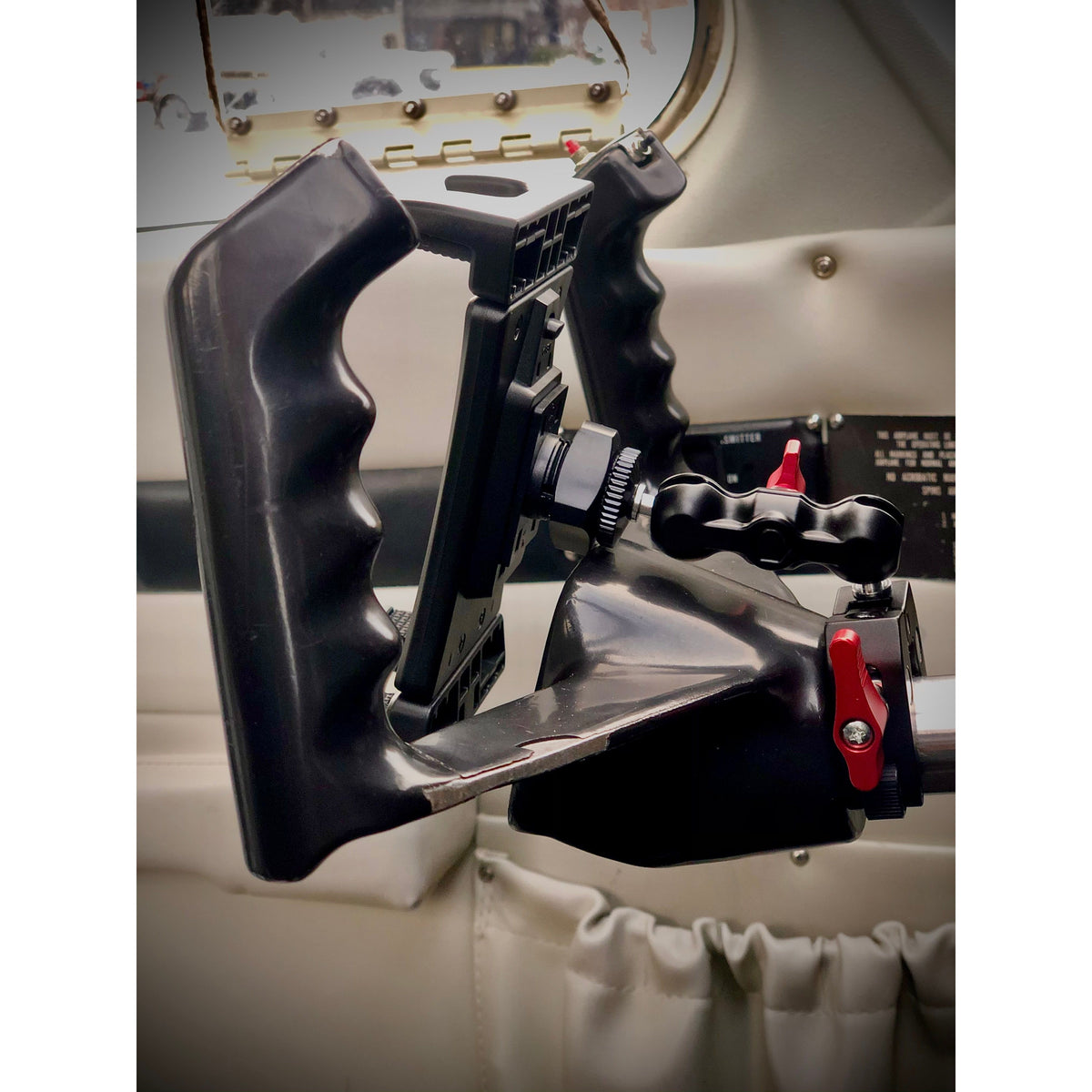 FlightPro Aviator+ Yoke Mount for the iPad mini | Lightweight & Compact