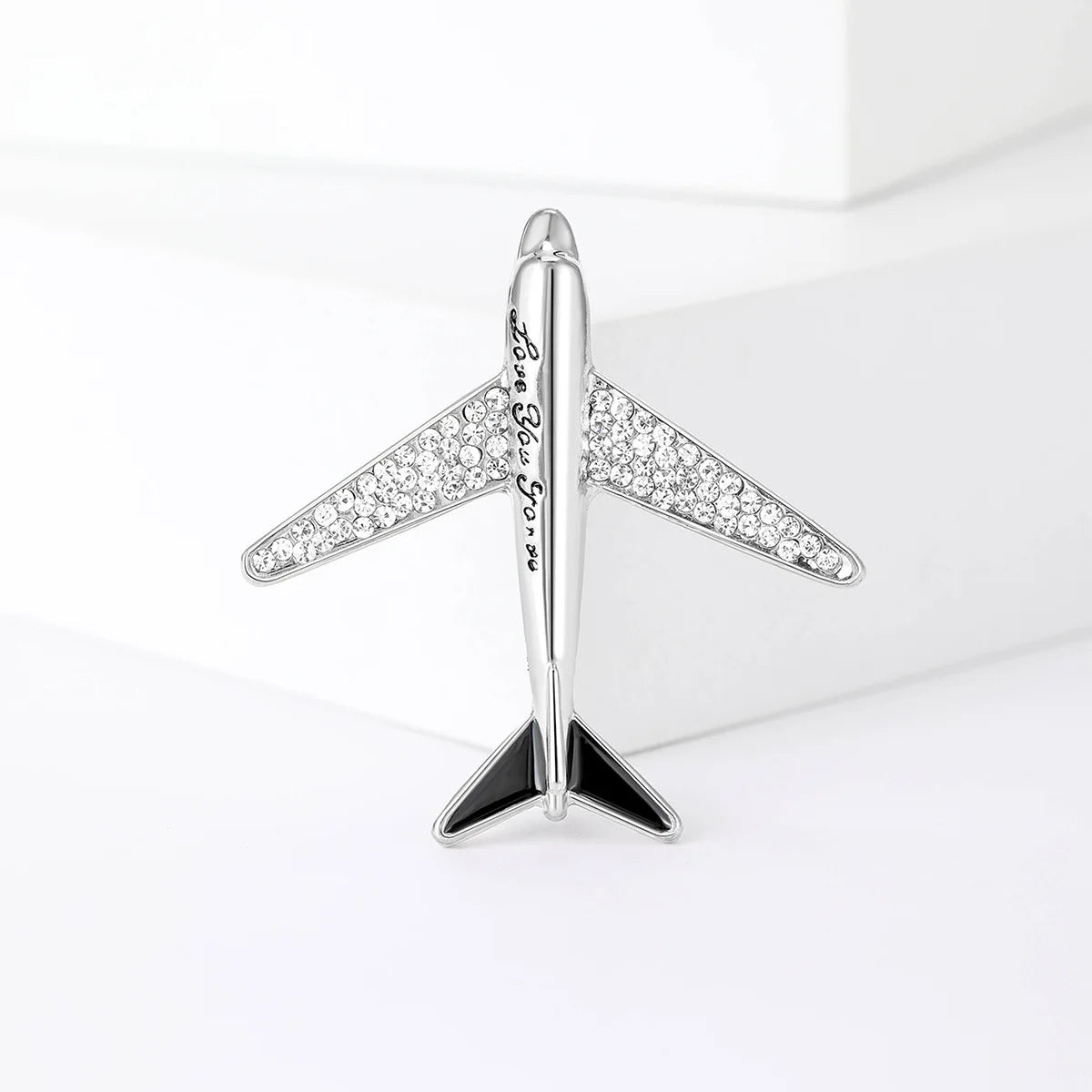 full view of silver Aviation pin gift for pilots and cabin crew - national aviation