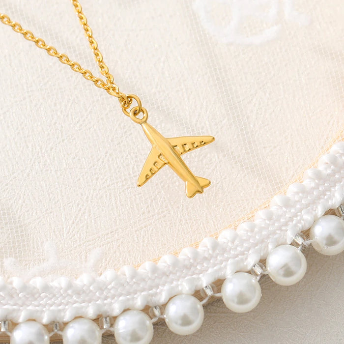 Soar with Style: The Airplane Necklace Says "Jetsetter" for Pilots & Travelers (Gift Alert!)