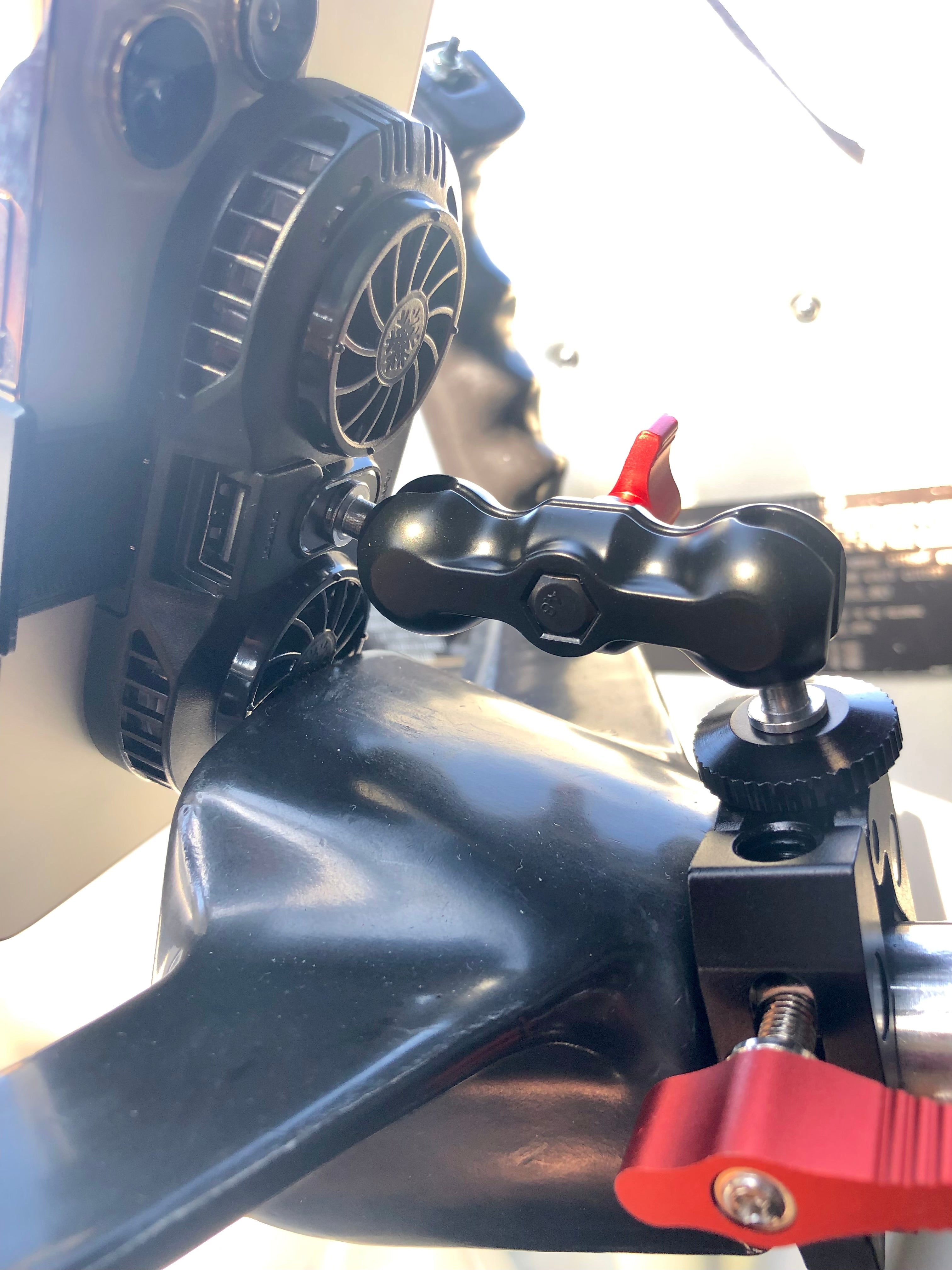 FlightPro Active Cooling + Charging Yoke Mount for iPhones & Smartphones