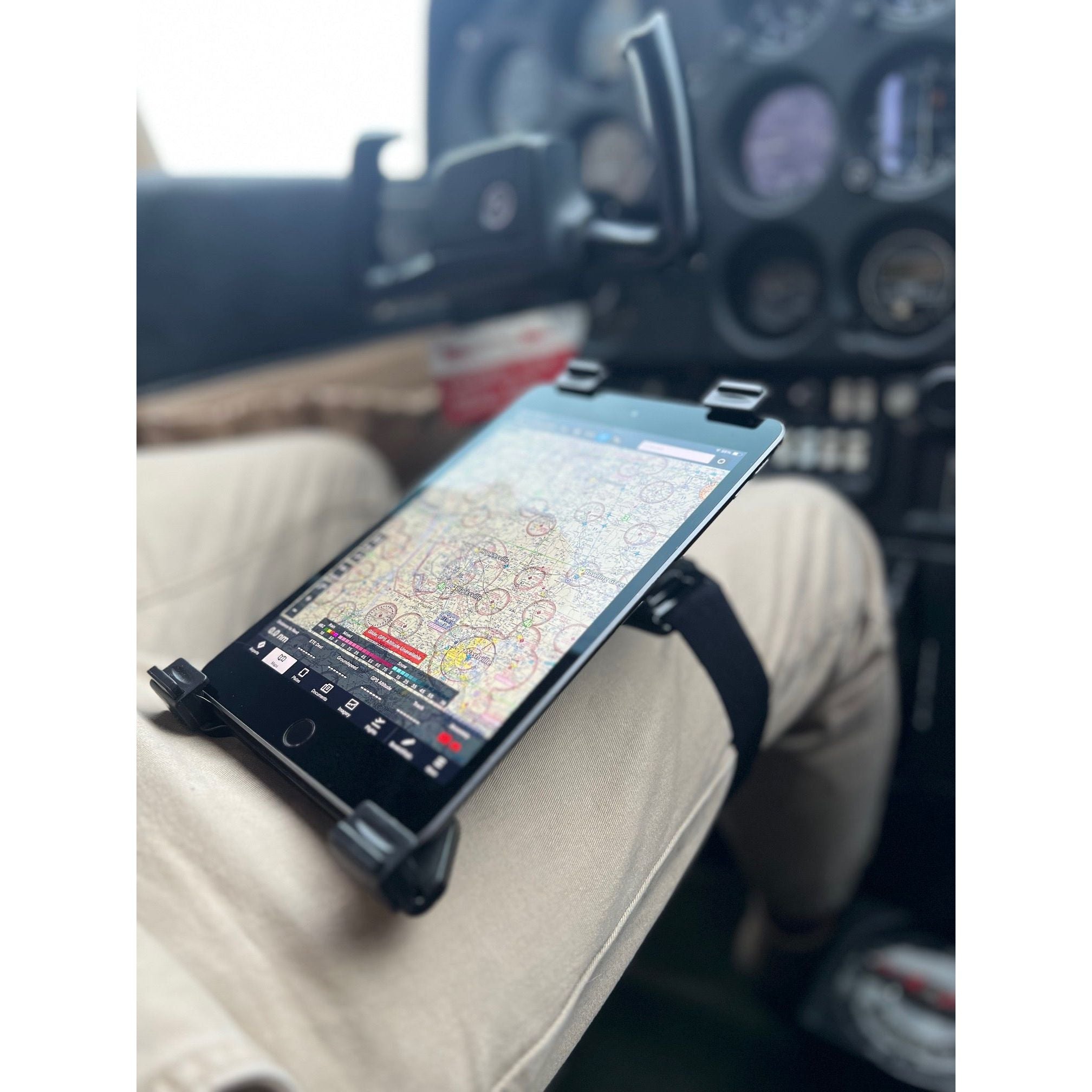 TechSierra Pilot Kneeboard for iPad Mini (All versions), Lightweight and Compact
