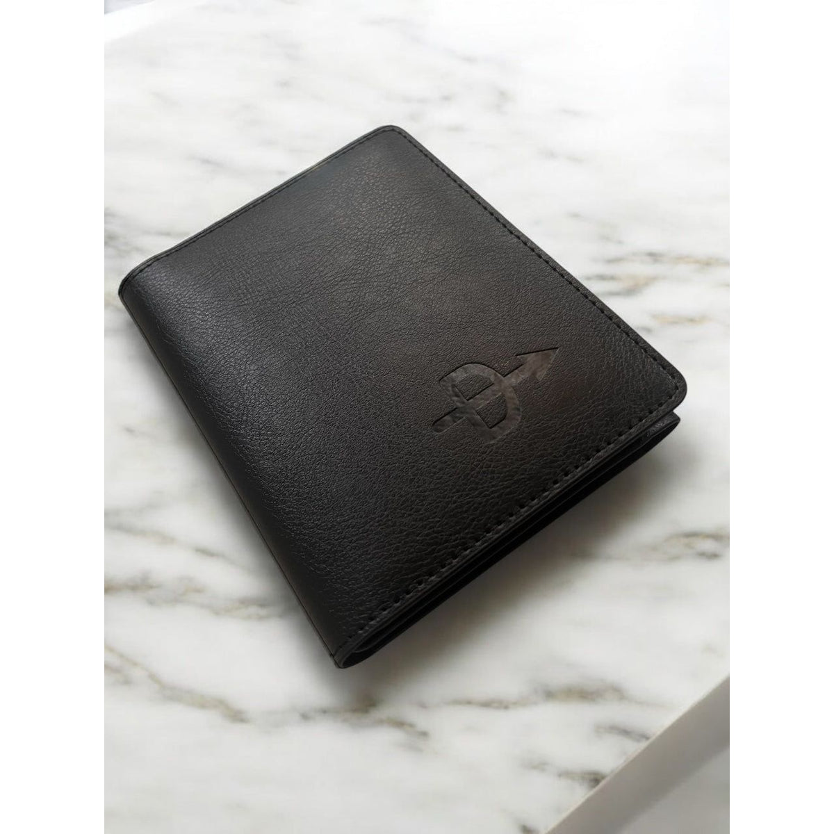 Ðirect-To Pilot Wallet with Designated Slots for License, Passport, Medical Certificate, Black PU-Leather