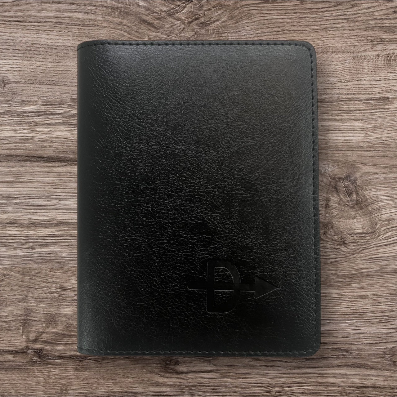 Ðirect-To Pilot Wallet with Designated Slots for License, Passport, Medical Certificate, Black PU-Leather