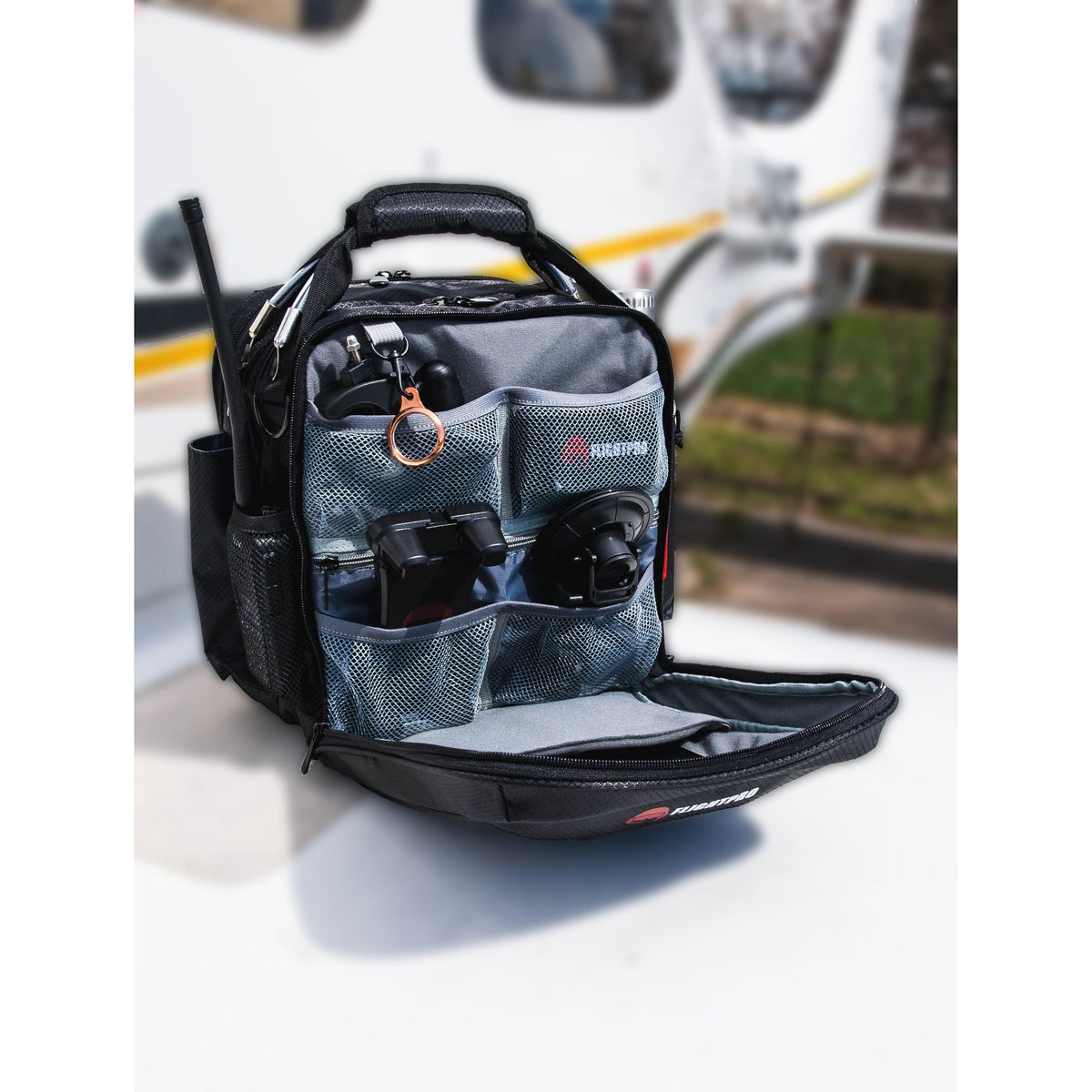 TechSierra Pilot Bag, Aviation Flight Bag for General Aviation Pilots